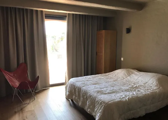 Villa Pierre Jean 1823 *