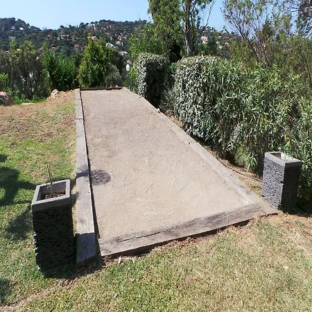 Pierre Jean 1823 Villa *