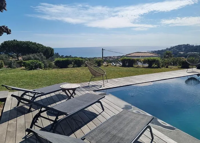 Pierre Jean 1823 וילה